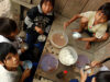 Những bát cơm chan mì nghiền